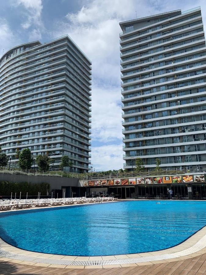 The Superior Living Batisehir Appartement Istanboel Buitenkant foto