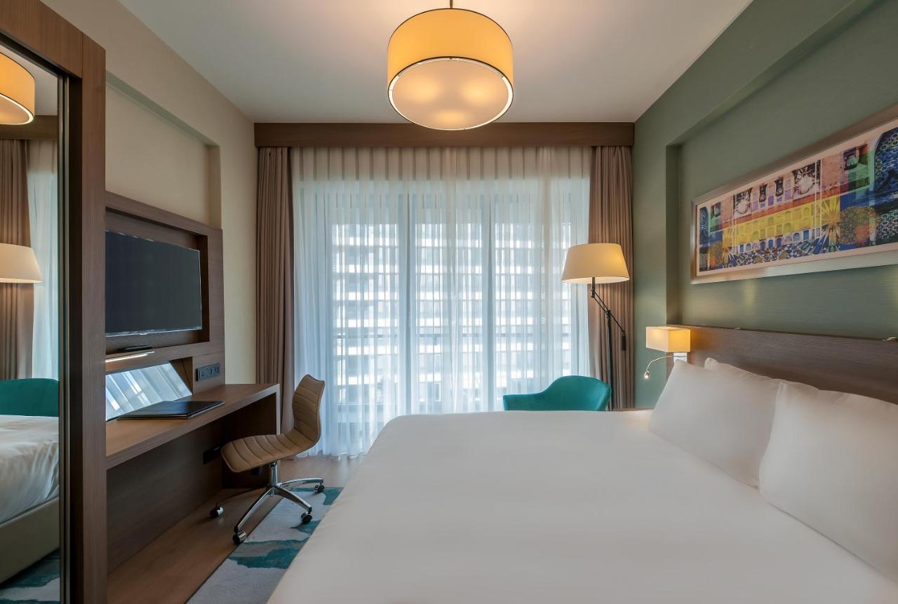 The Superior Living Batisehir Appartement Istanboel Buitenkant foto