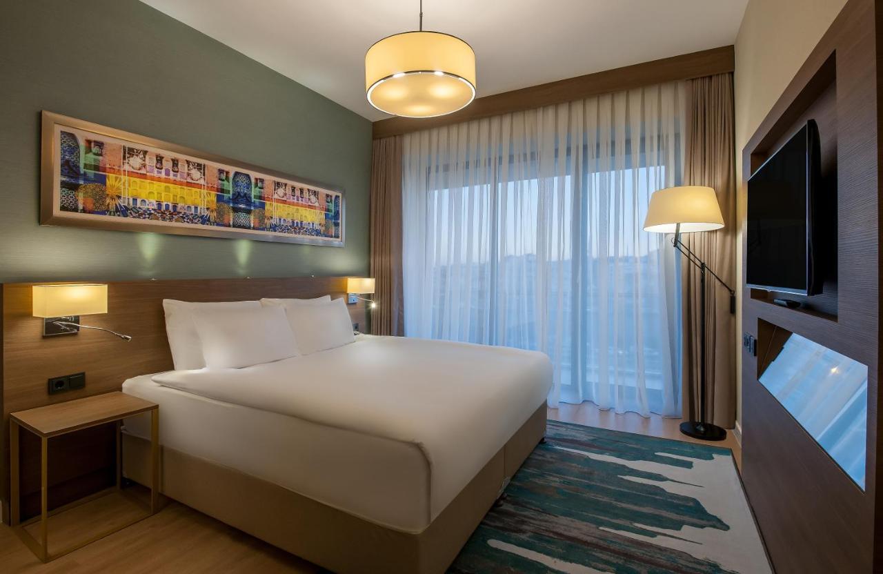 The Superior Living Batisehir Appartement Istanboel Buitenkant foto